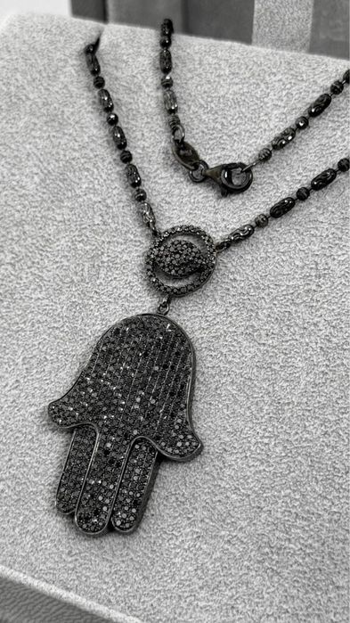 Кольє Хамса  Біле золото, чорний родій