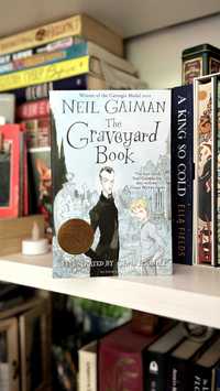 Ілюстрована Книга кладовища (Ніл Гейман)/ Graveyard Book (Neil Gaiman)