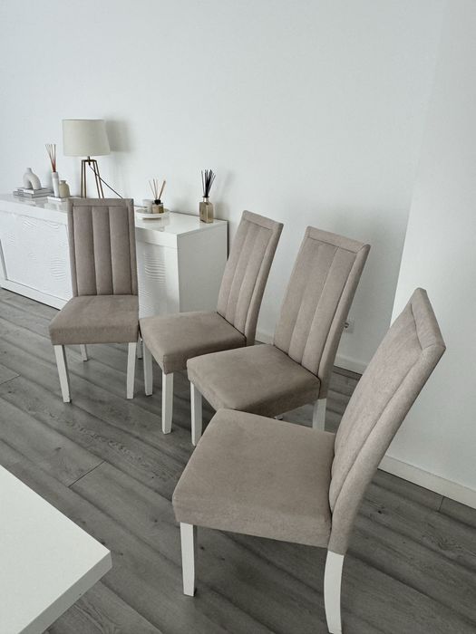 Conjunto 4 cadeiras de tecido bege