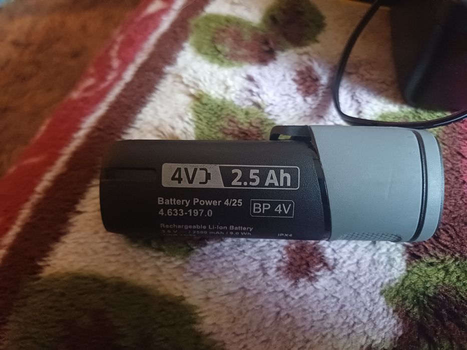 2 Baterie 4v 2.5 Ah Karcher z podwójną ładowarką