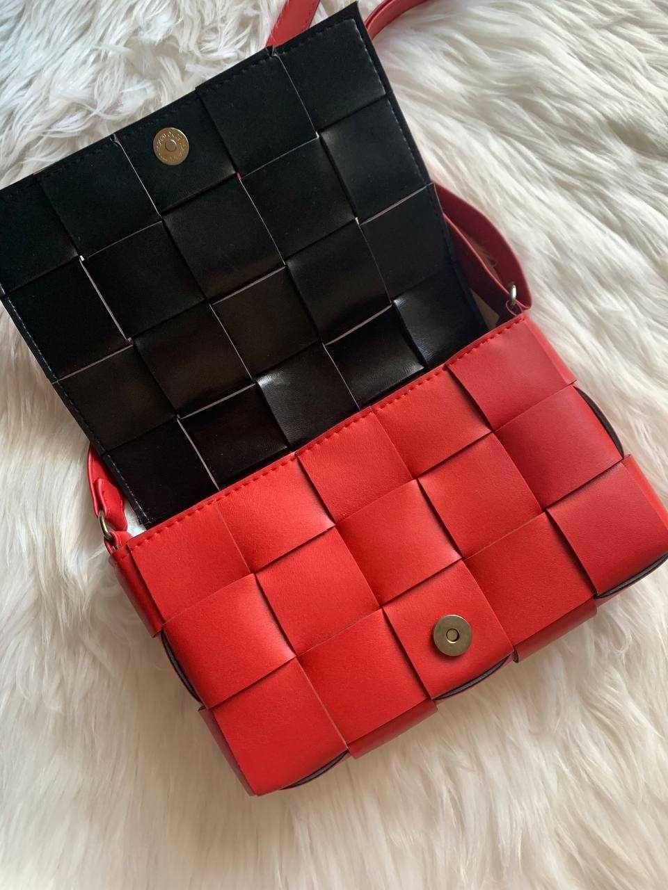 крута червона жіноча нова сумка 350 грн