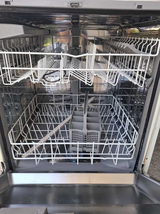 Maquina Lava Loiça Bosch SGV43E43EU de encastrar para reparar