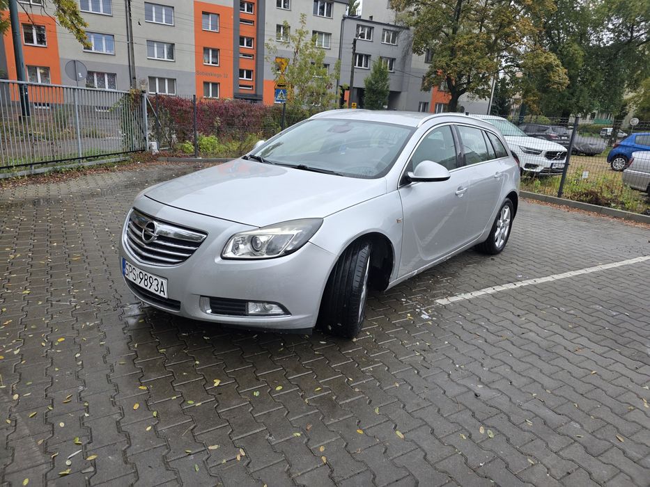 Sprzedam opel insignia w bardzo dobrym stanie