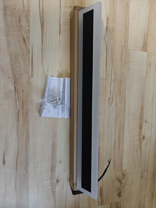 Lampa ścienna LED zewnetrzna 24W IP65 ciepła biel O133