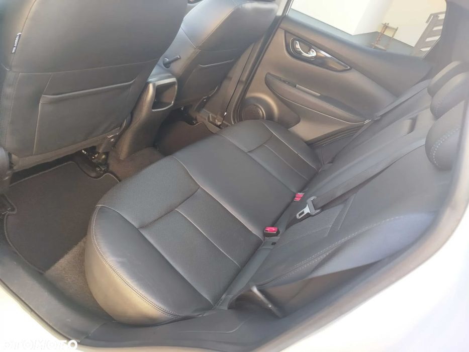 Nissan Qashqai      2016