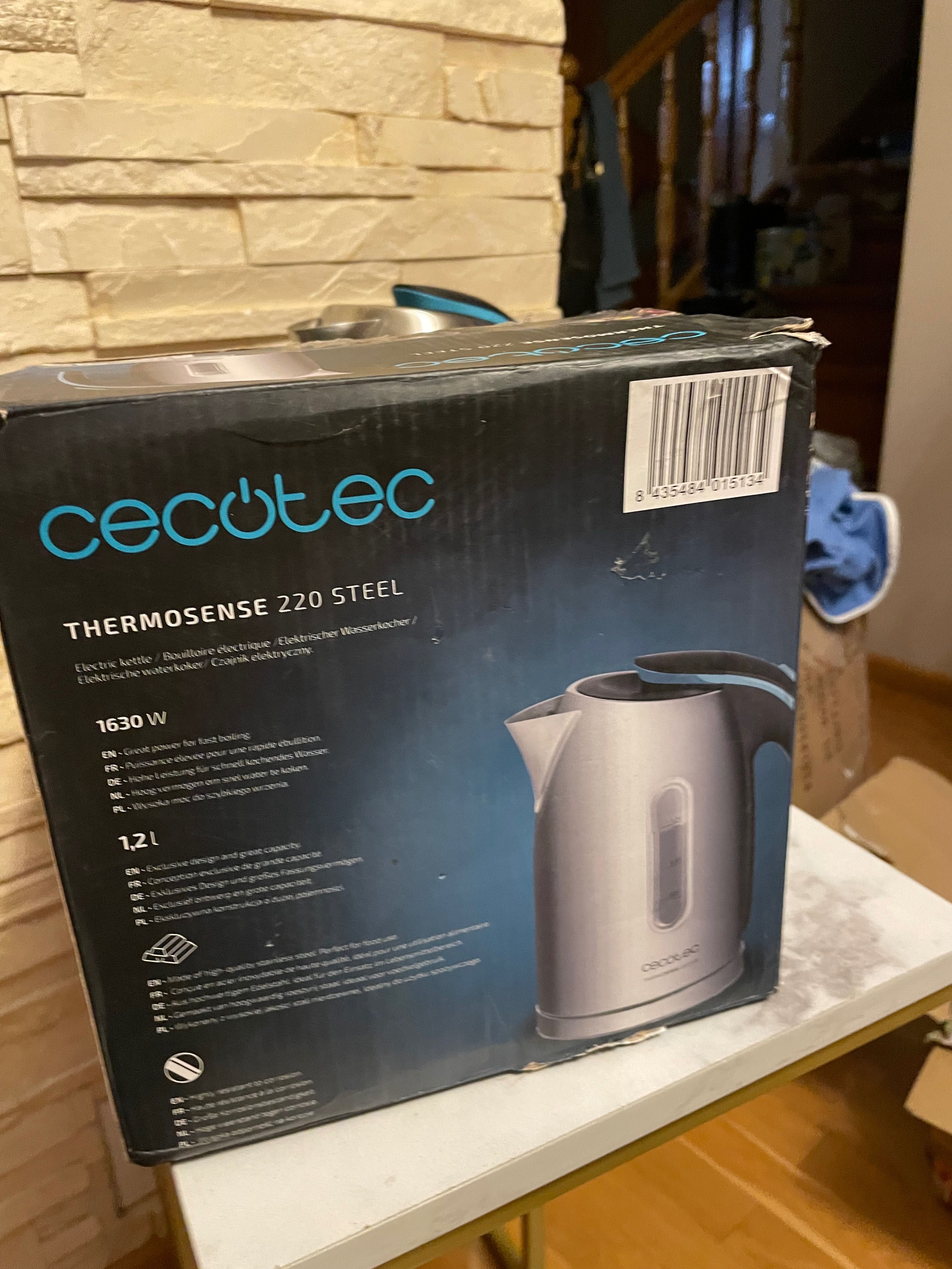 Czajnik elektryczny Cecotec ThermoSense 220, 1630 W 1,2 l srebrny