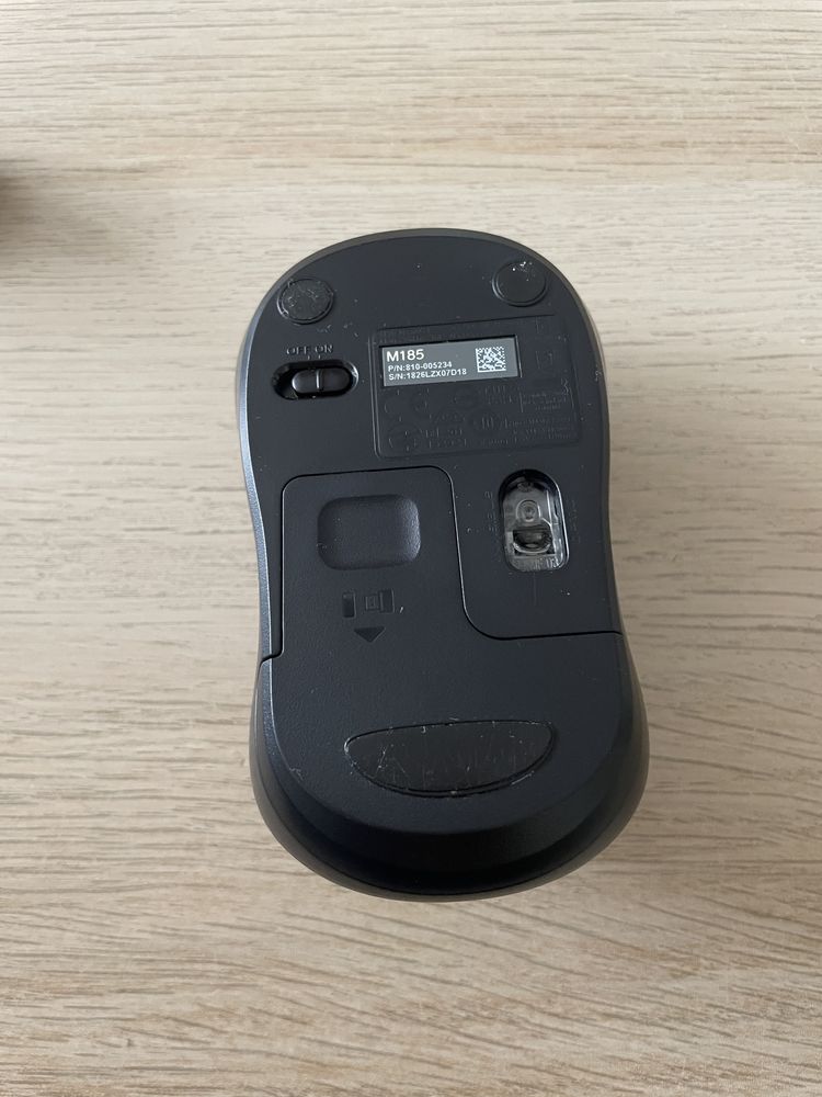 Mysz Logitech M185