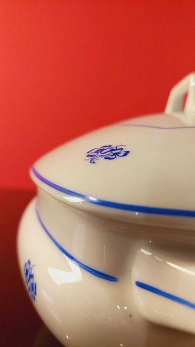 Terrina antiga Candal