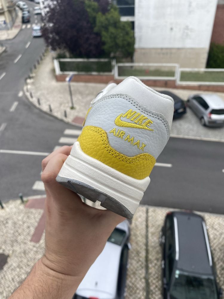 Nike Air Max 1 Tour Yellow (W)