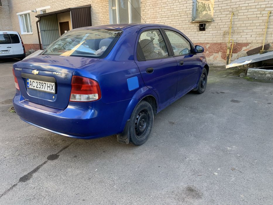 Шевроле авео 2004 року!