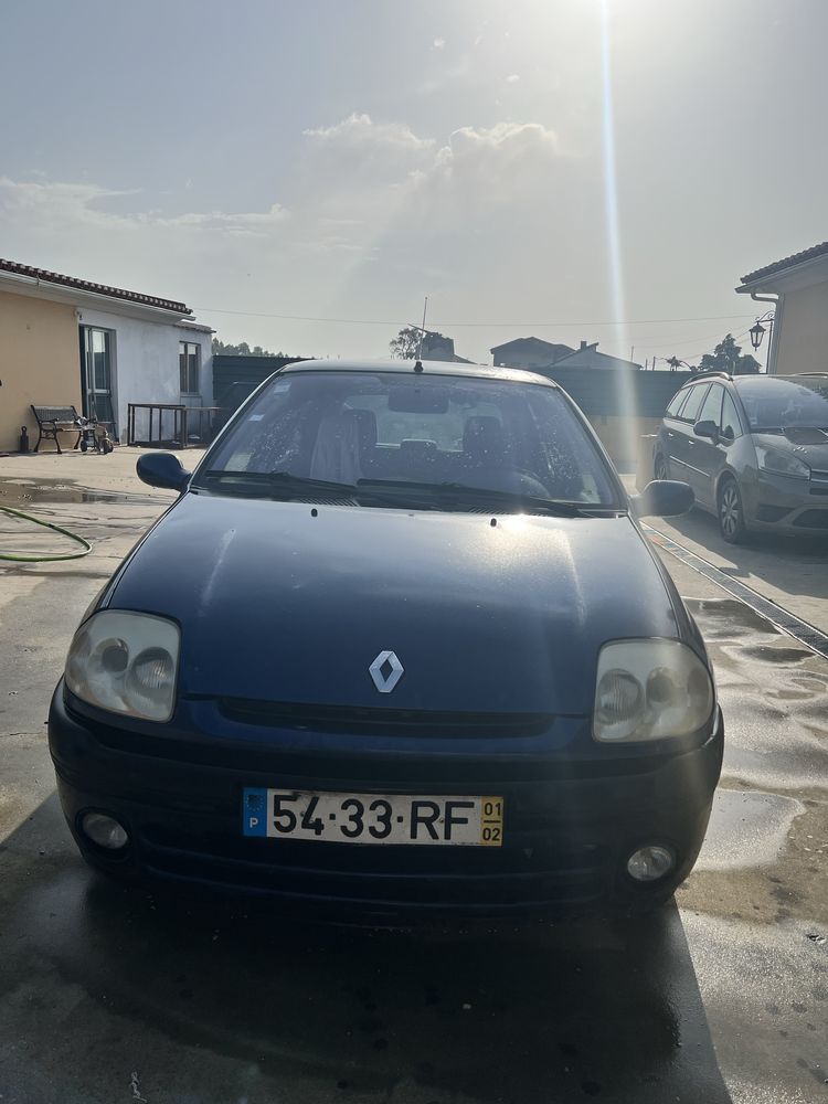 Renault Clio 2002