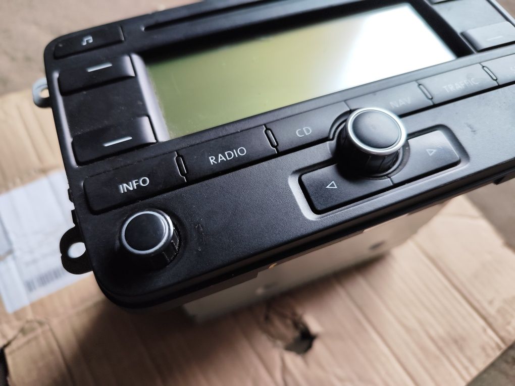 Oryginalne radio VW Golf V Plus Touran Blaupunkt 1K0.035.191EX