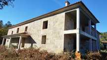 Quinta 7.2 hectares com casa de brasão e com capela