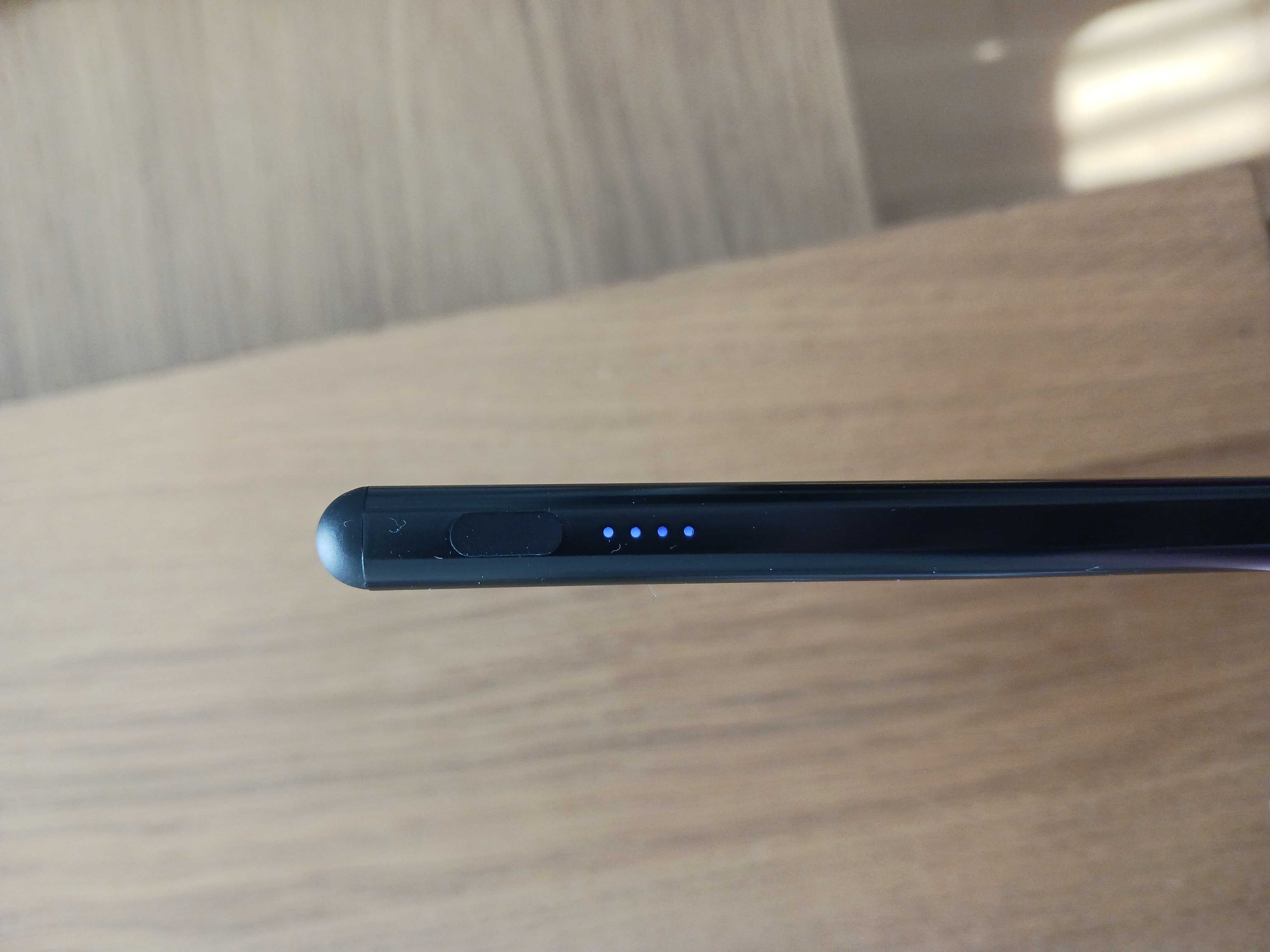 Caneta Stylus pen para tablet ou telemóvel