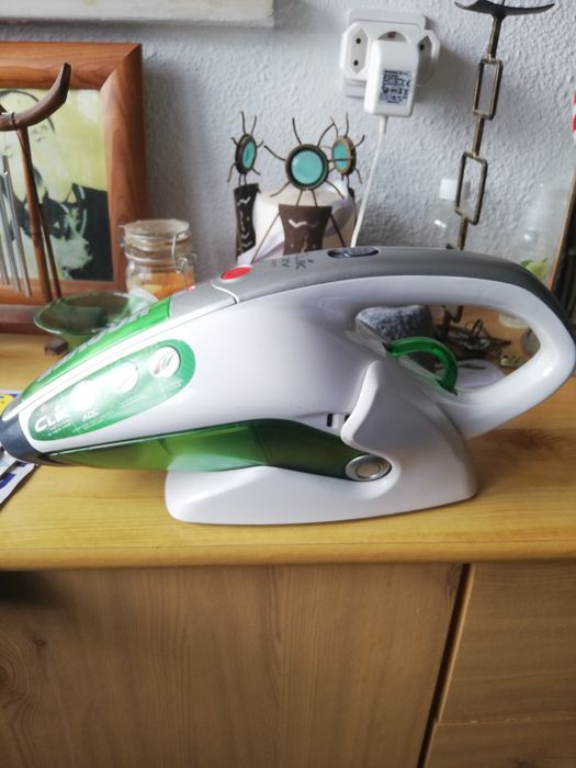 Aspirador auto/casa.