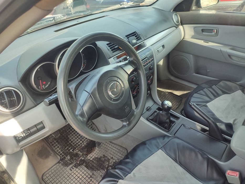 MAZDA 3 * 2004 rok * 1.4 benz. UBEZPIECZENIE OC PRAWIE ROK, ważne BT