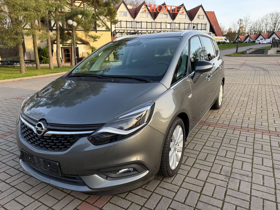 Opel Zafira I Właściciel,Cały Serwis,Cały Oryginał,Automat,Hak,5-Osobowy