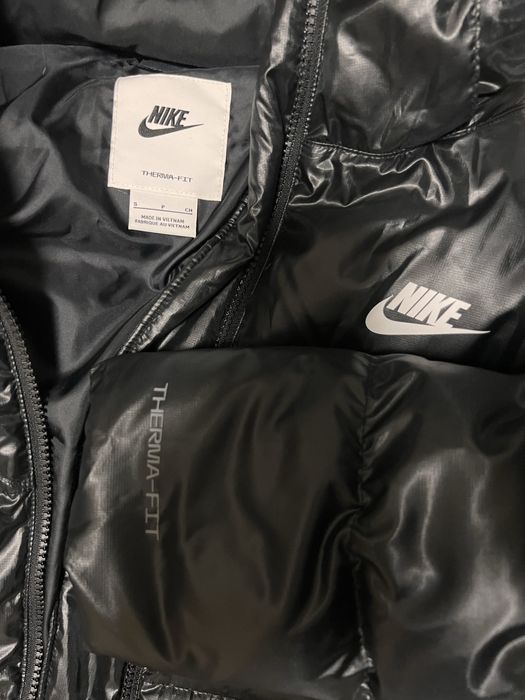 Пуховик, пальто nike S