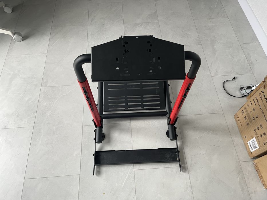 Next Level Racing Wheel Stand Lite 2.0 Тримач для керма та педалей