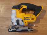 DeWalt DCS331 wyrzynarka