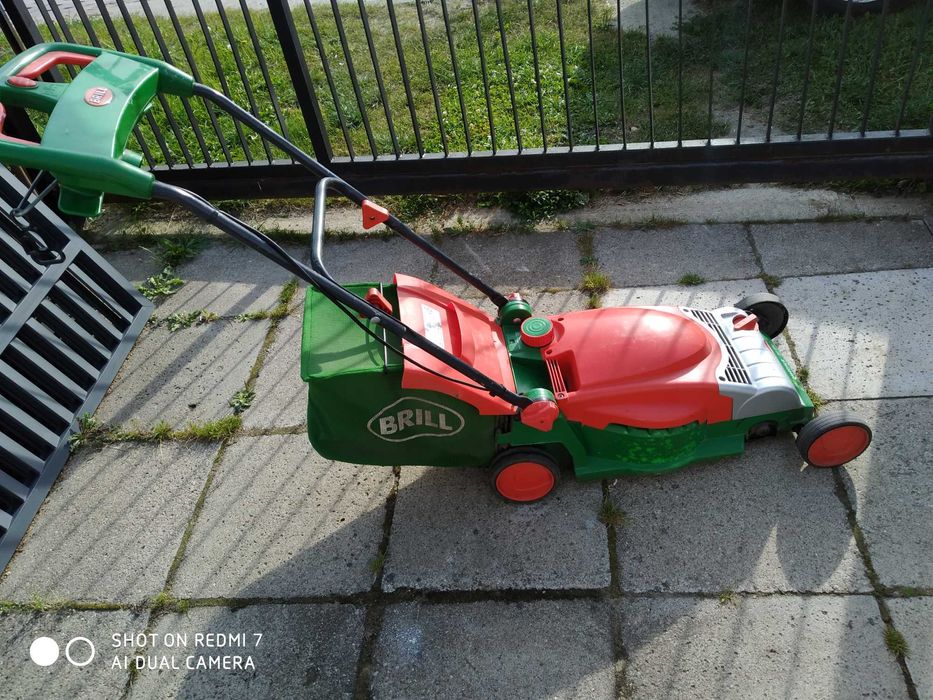 Kosiarka elektryczna BRILL