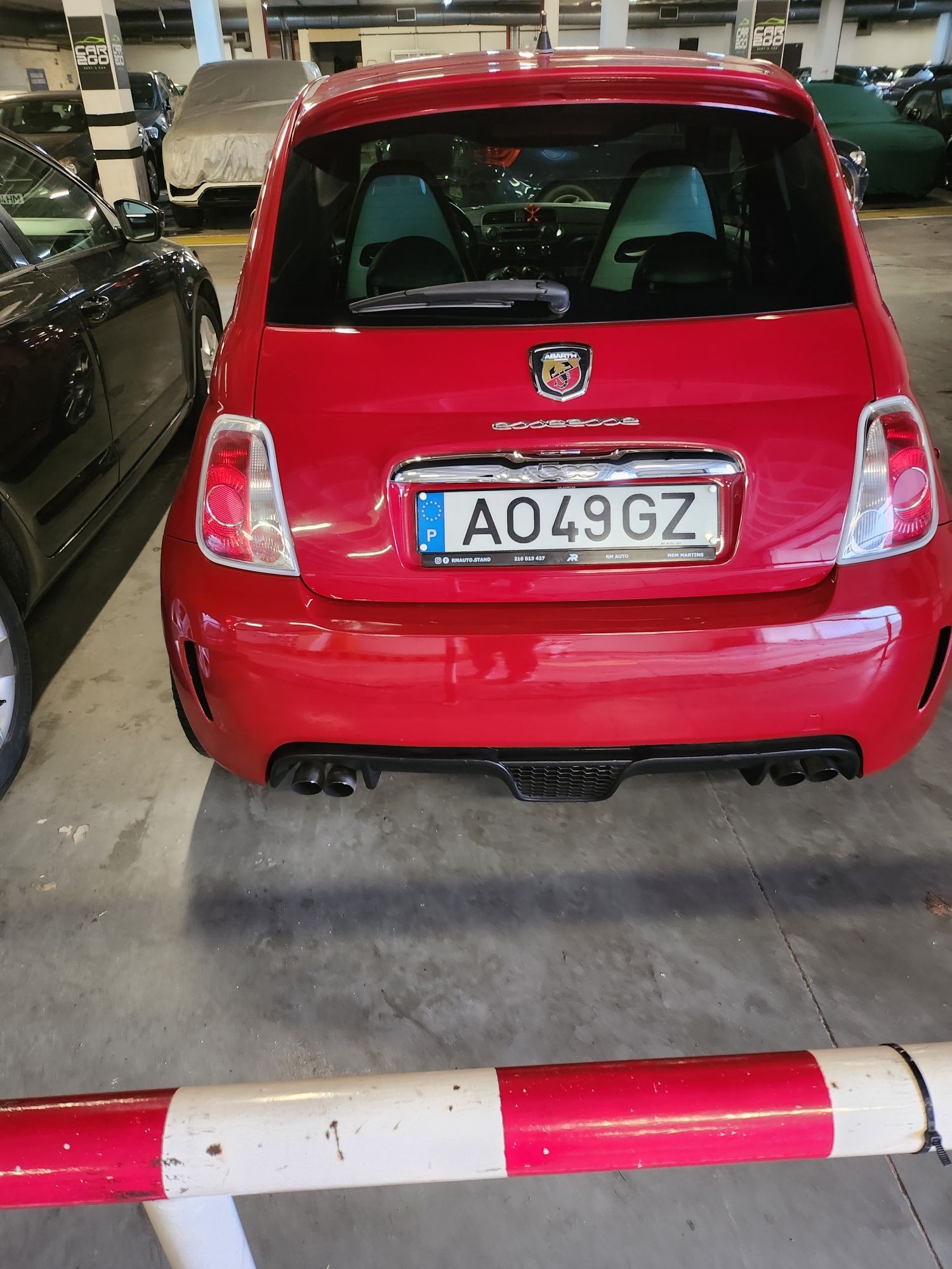 FIAT 500 ABARTH.