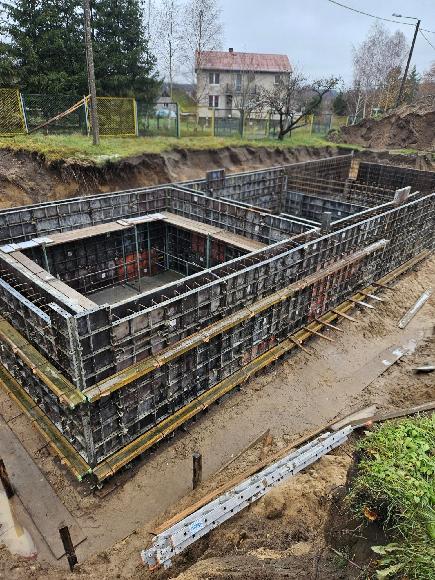 Wynajem szalunków fundamentowych pomorskie