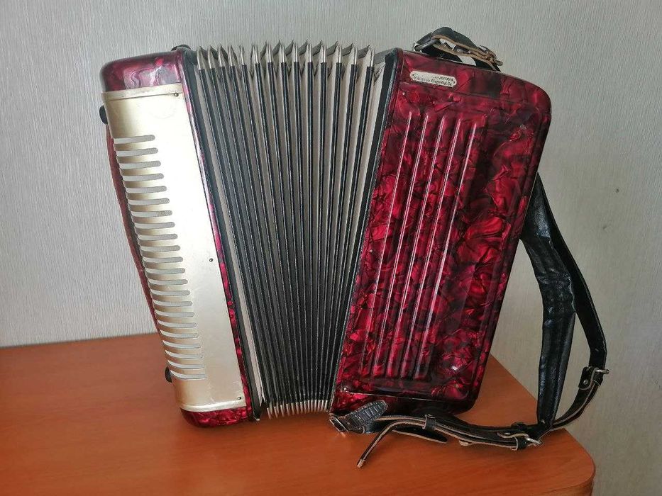 Продам баян Horch,
Німеччина.