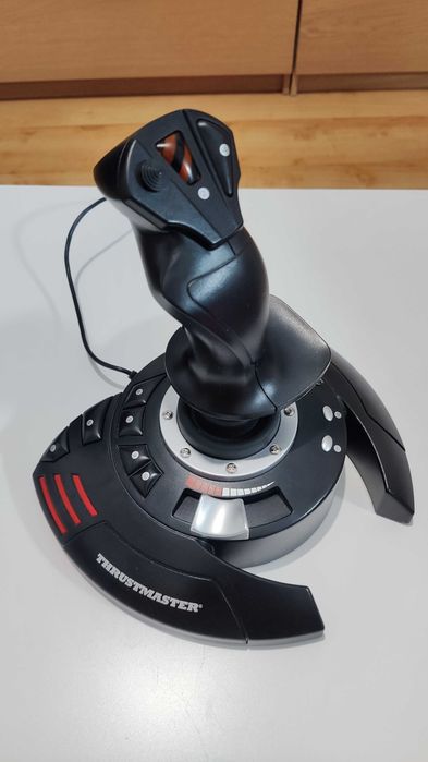 Joystick Thrustmaster T-flight X