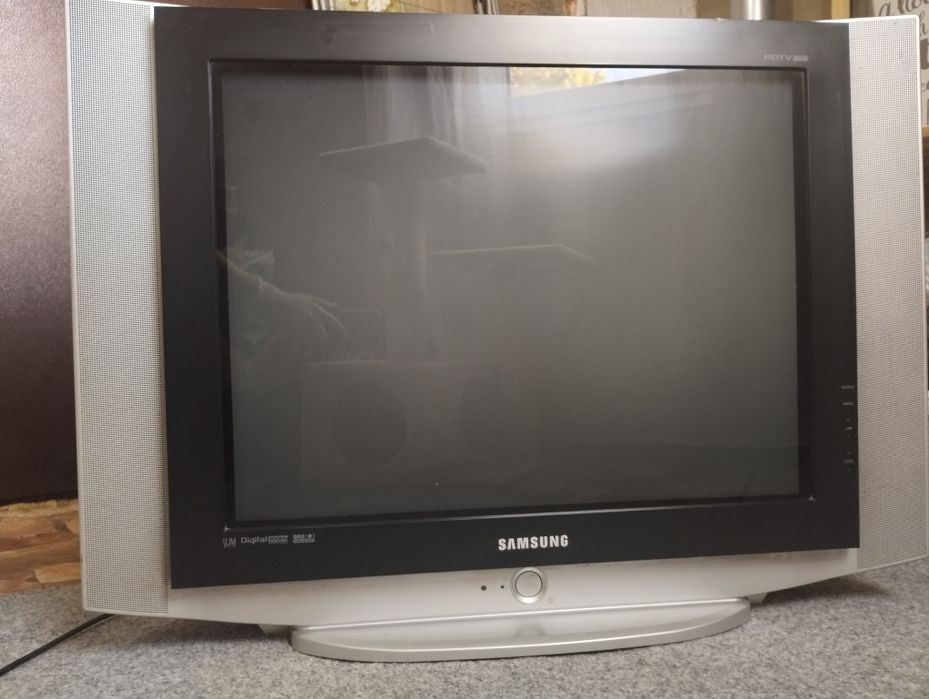 Телевізор Samsung HDTV 1080i/720