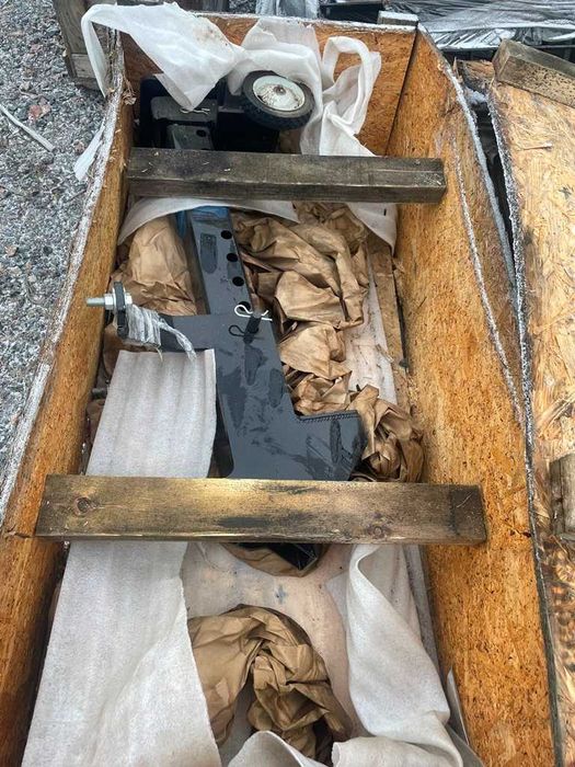 Домкрат для самохідного обприскувача Jack 21.47388 CNH