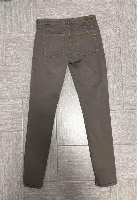 Джинси жіночі skinny