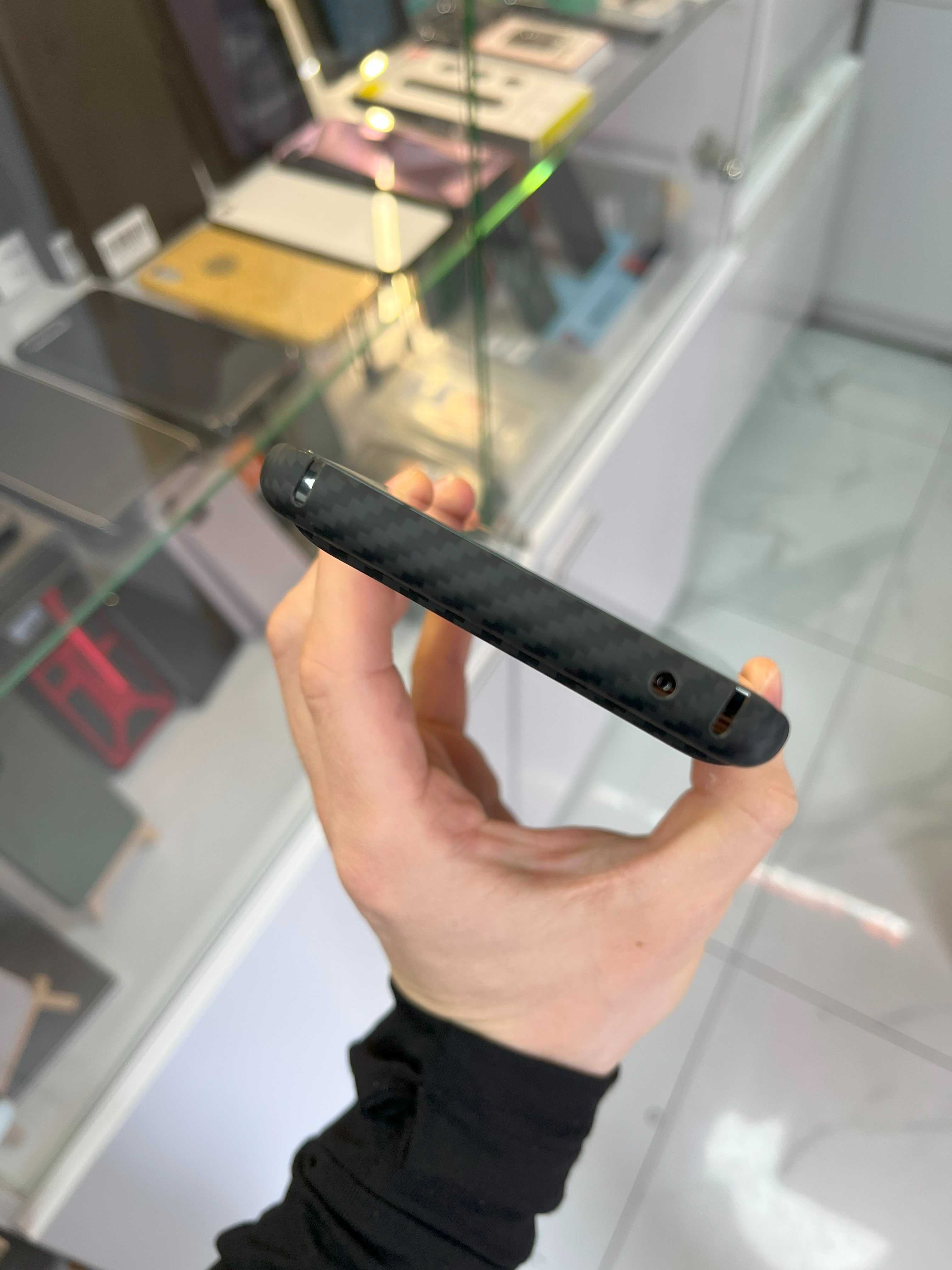 Ультратонкий карбоновый чехол Google Pixel 7 Pro