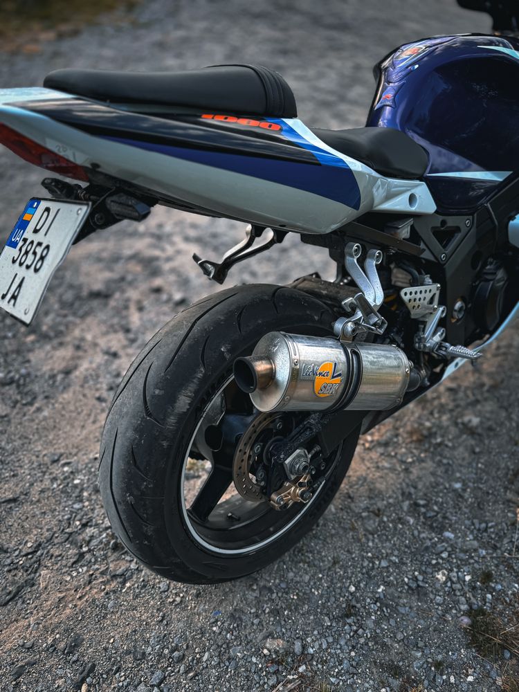 Suzuki GSX-R 1000 K4