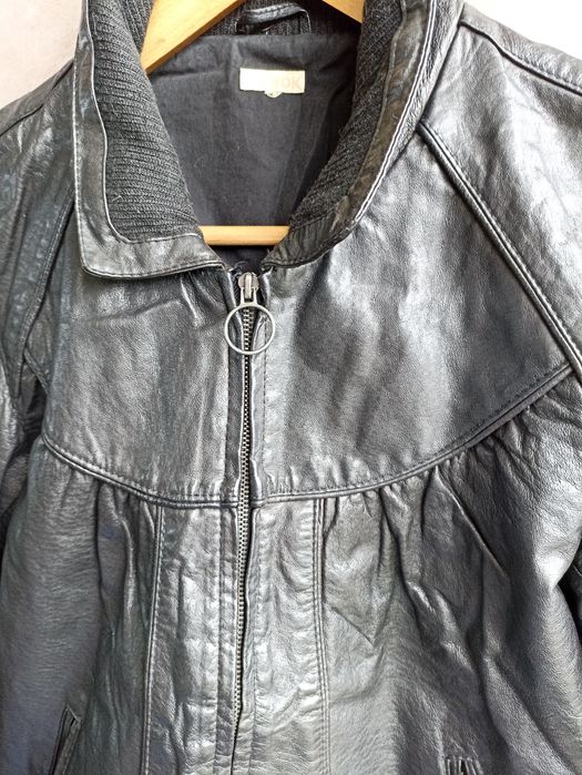 Czarna skóra naturalna kurtka pilotka damska skóra naturalna BikBok M