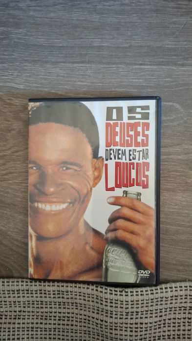 Os Deuses Devem Estar Loucos - DVD