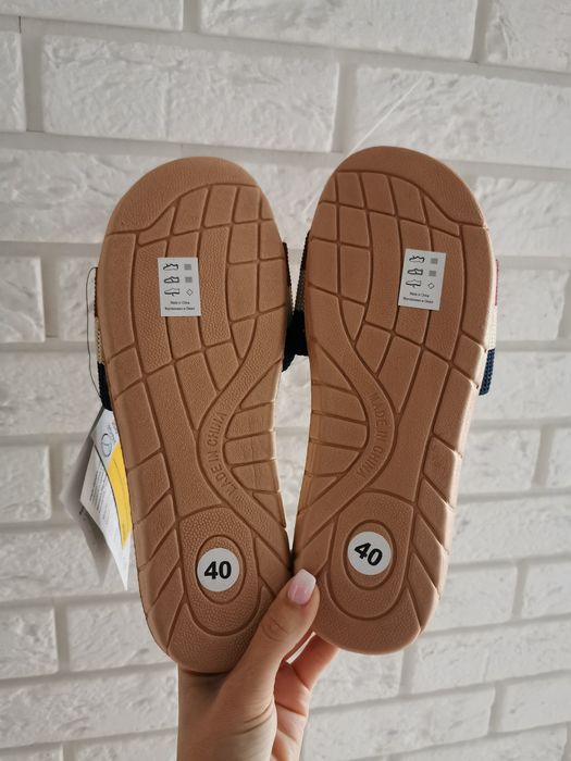 Nowe klapki damskie r. 38 bardzo lekkie
