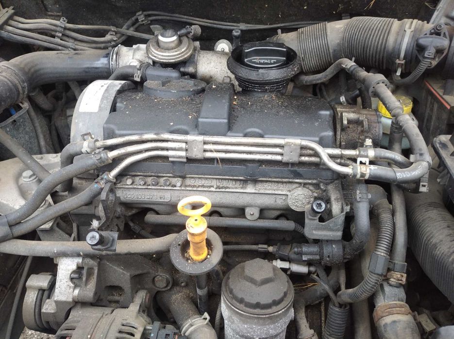 silnik 1.4tdi BAY skrzynia EWR sprzeglo rozrusznik  polo 9n  LC6X