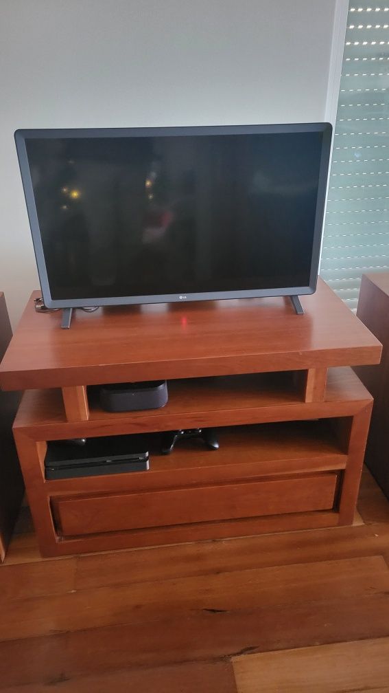 Movel de televisão