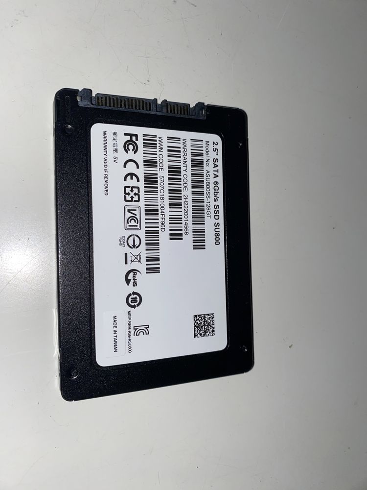 Uszkodzony dysk SSD ADATA SU800 128GB