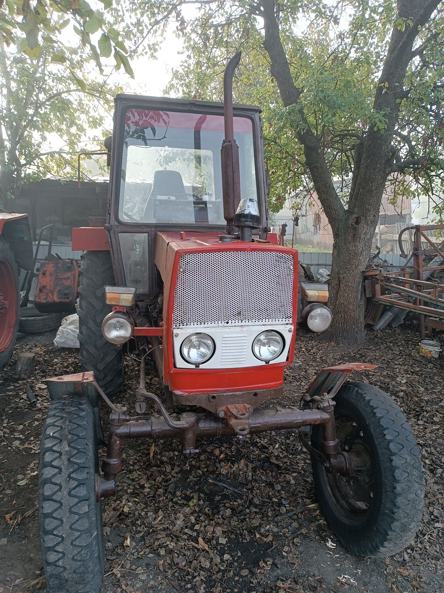 Продам трактор ЮМЗ 6 -2 шт