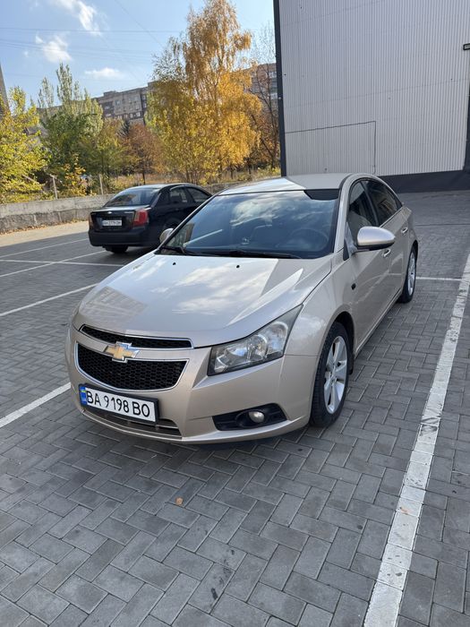 Шевроле Круз офіціал