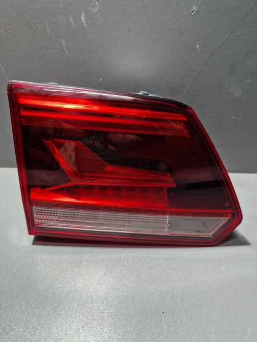 Фонарь задний левый внутренний Volkswagen Atlas 3.6 2020 2021 2022