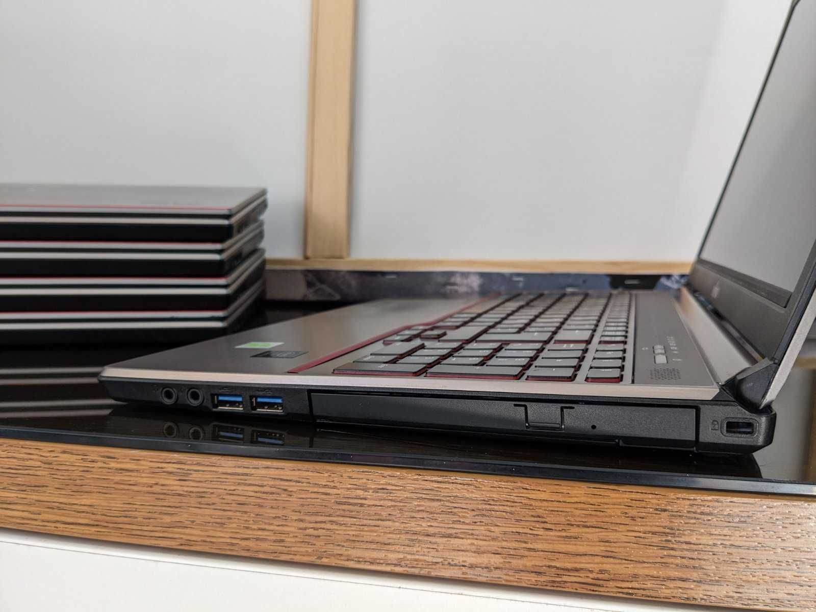 Гарні ноутбуки Fujitsu LIFEBOOK E754 - в наяності 6 ноутбуків