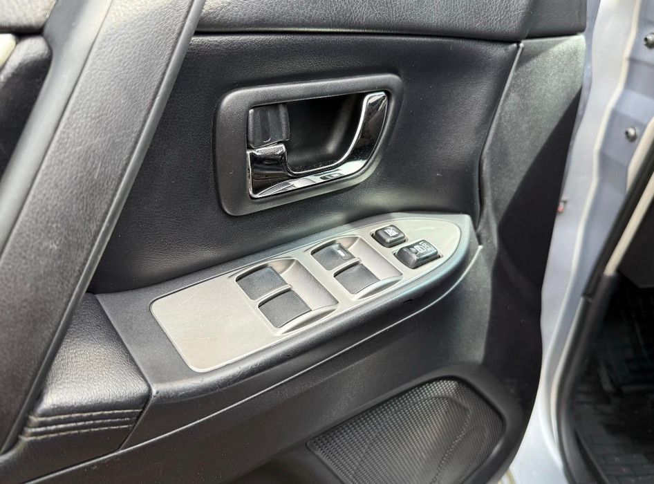 Mitsubishi Pajero Wagon