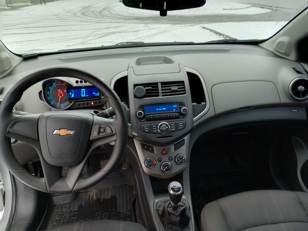 Chevrolet Aveo T300 2012