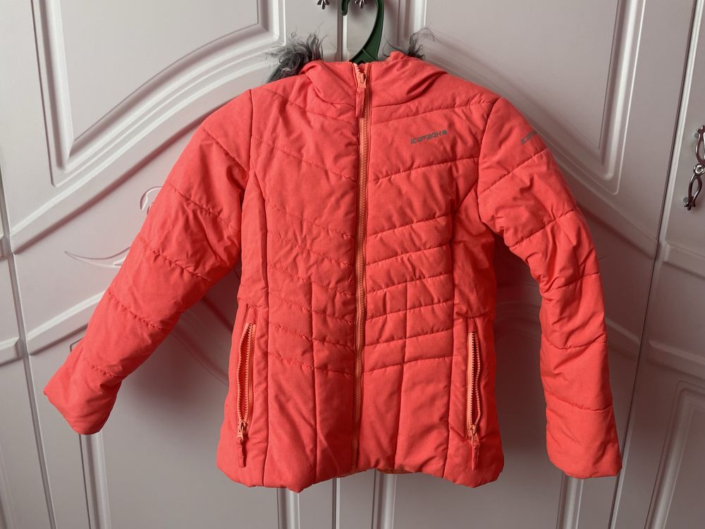 яскрава зимня куртка icepeak 140
