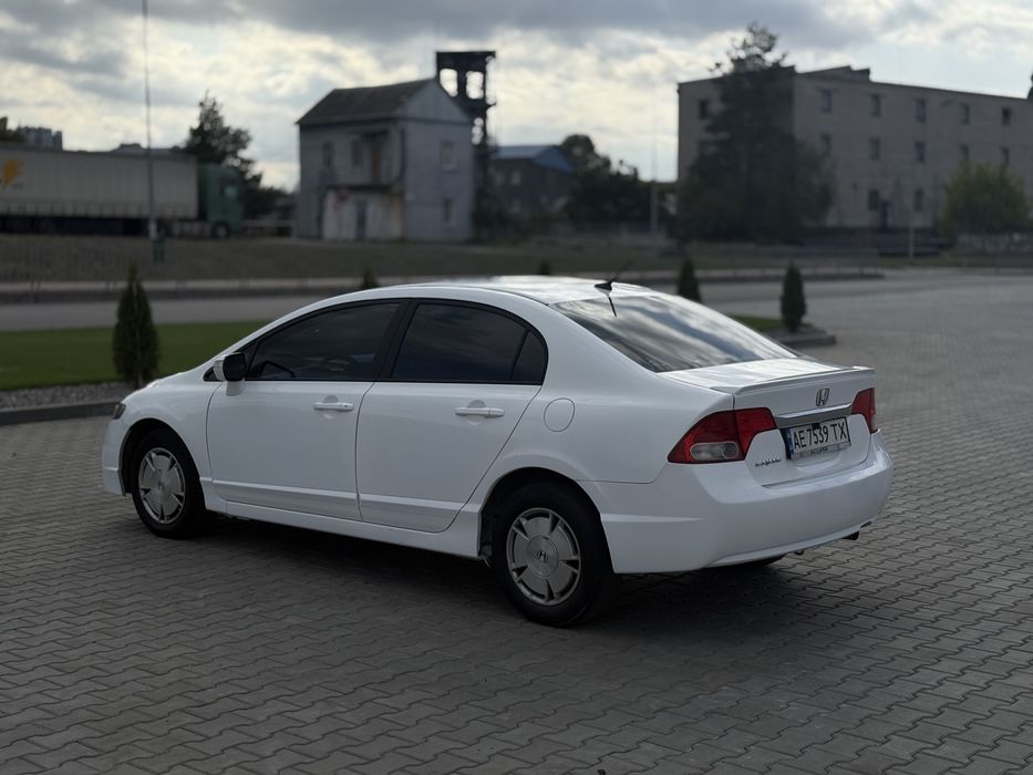 Продам Honda civic 4D