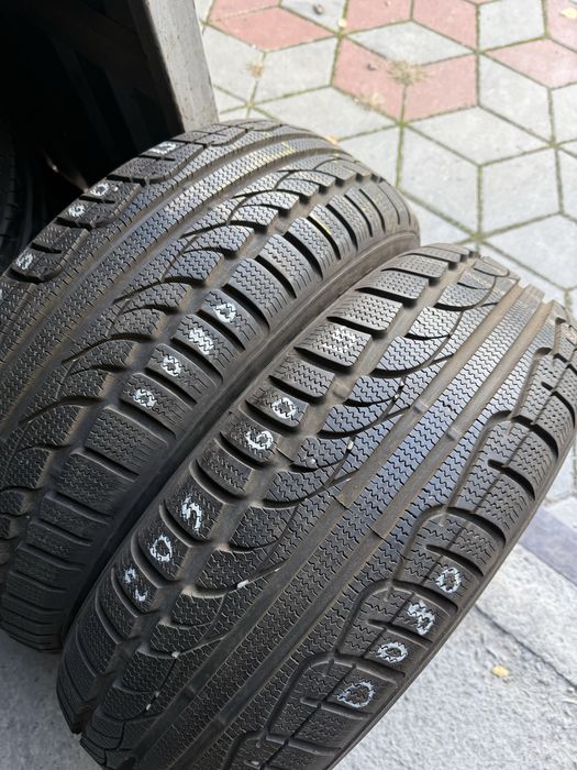 ЯК НОВА 205/60/15 Kumho пара шини б/у склад зима