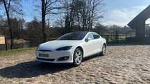Tesla Model S Tesla S wszystko sprawne stan Bdb Zamiana